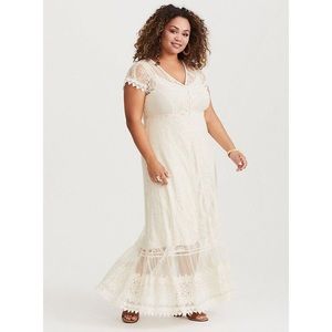 NWT Cream Lace Crochet Button Front Maxi Dress